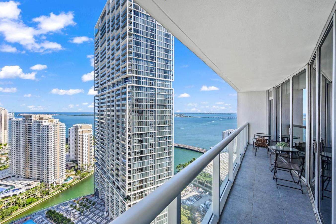 *Iconic W Icon Condo/ Pool&Waterviews*Freespa* Miami Dış mekan fotoğraf