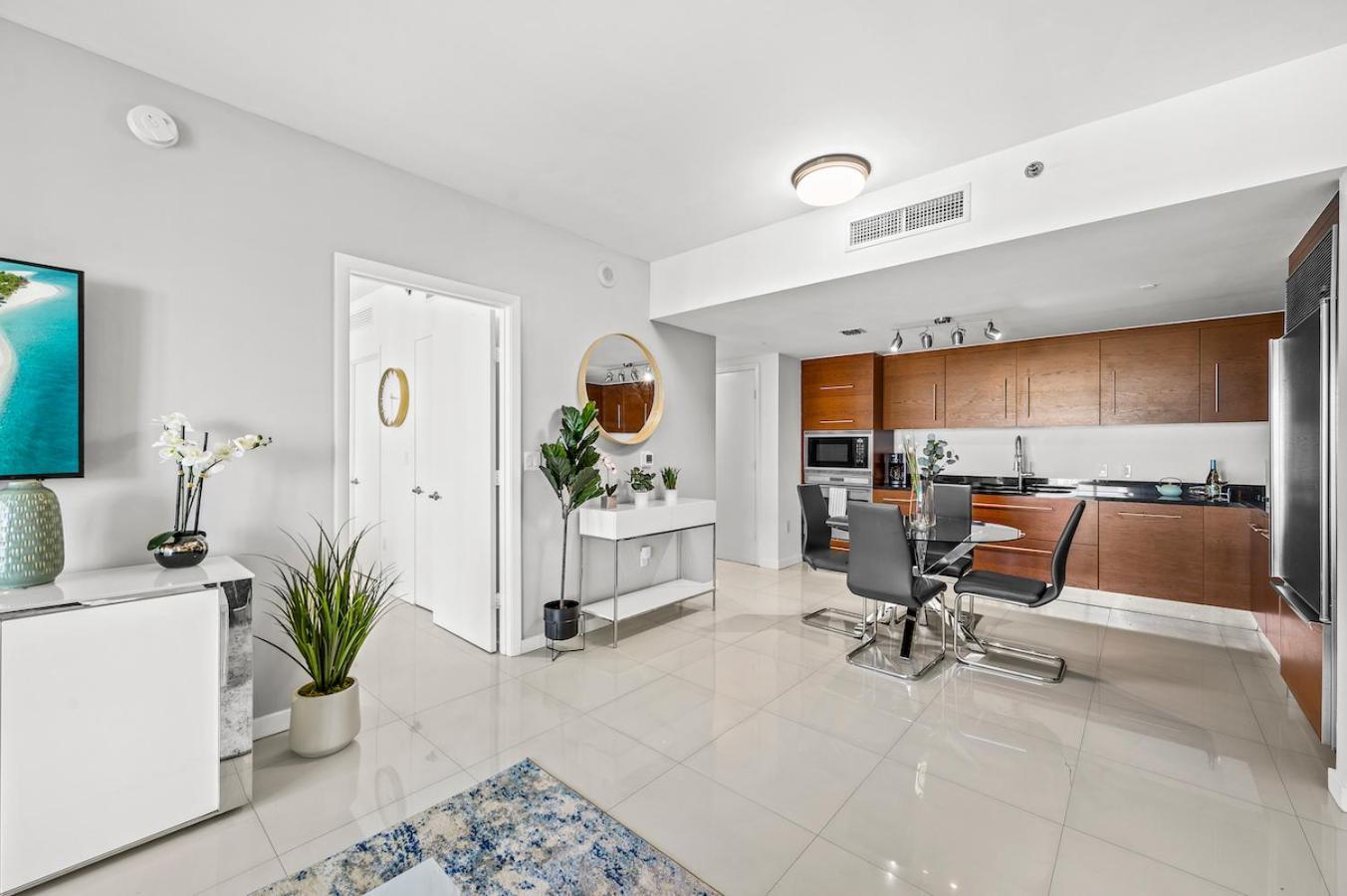 *Iconic W Icon Condo/ Pool&Waterviews*Freespa* Miami Dış mekan fotoğraf